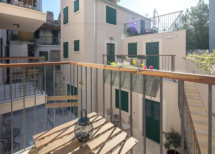 شقة Korta سبليت