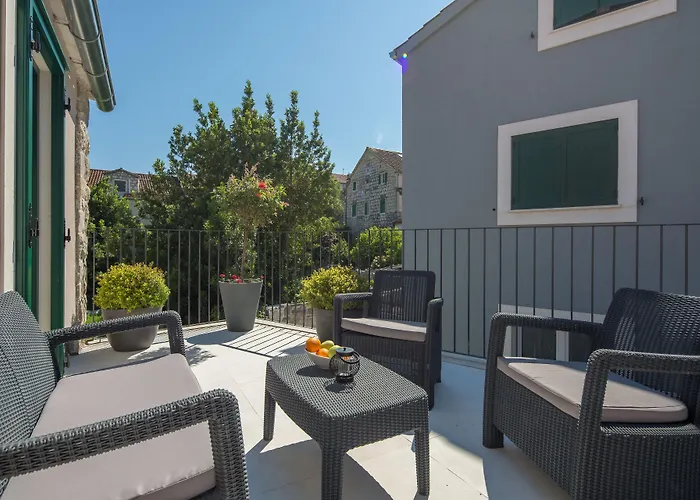 Korta Апартаменты *